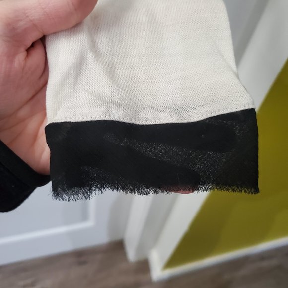 Unique Black white and Grey sheer top with clip front. - Picture 4 of 6